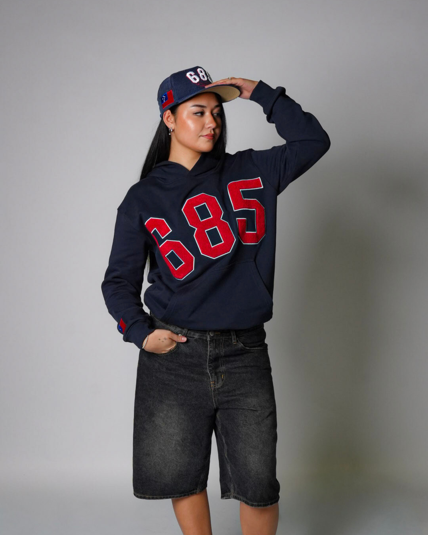 685 HOODIE