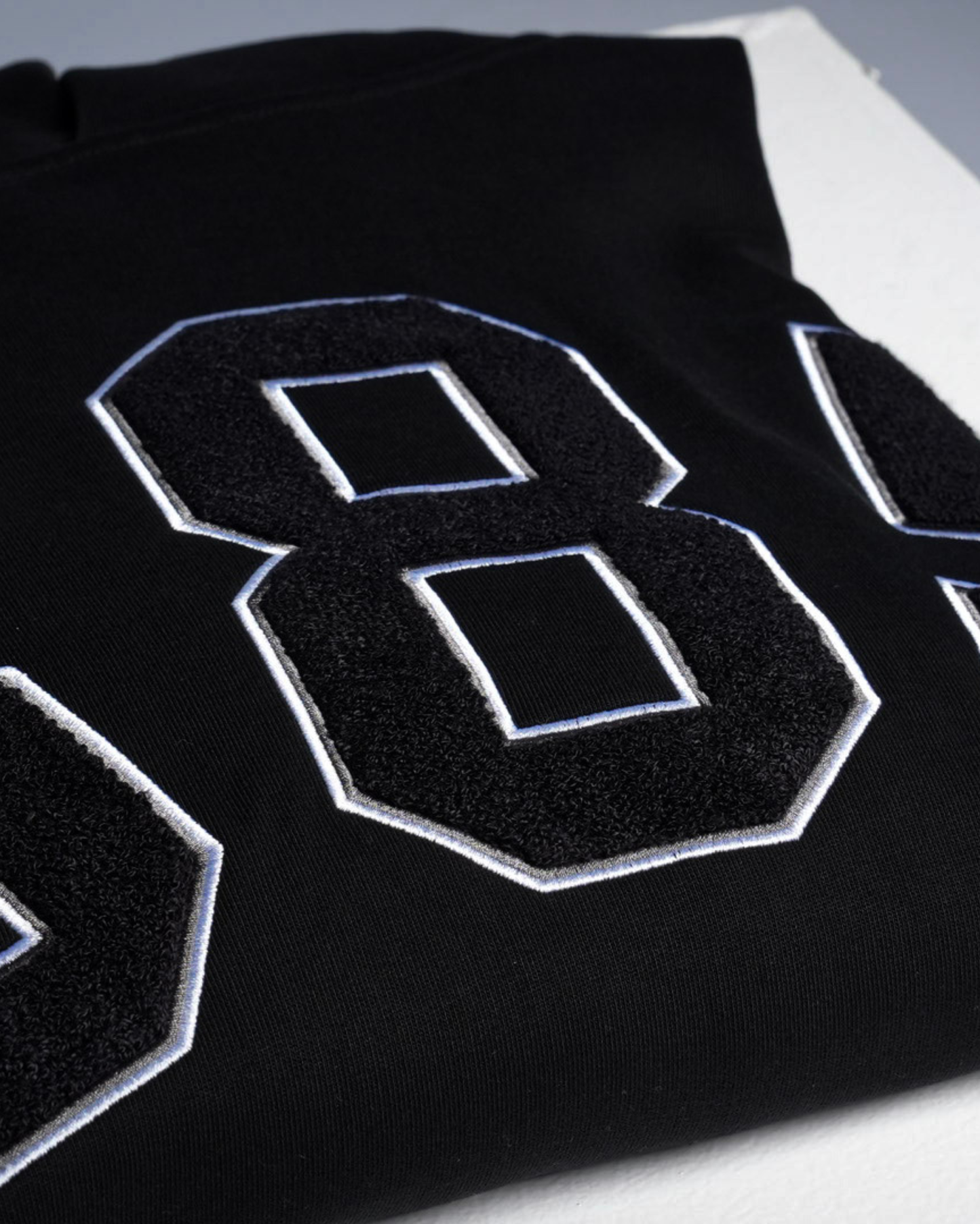 685 HOODIE